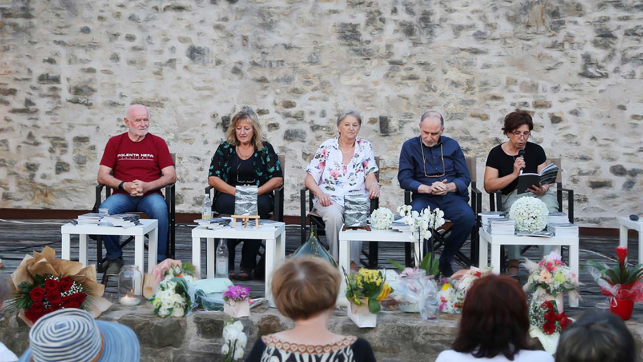 Anita Crevatin iz Buja - predstavljen dijalektalni prvijenac