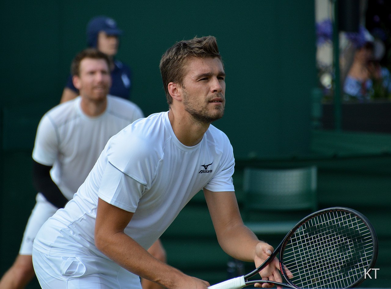 Nikola Mektić i Michael Venus pobijedili Đokovića i Kyrgiosa