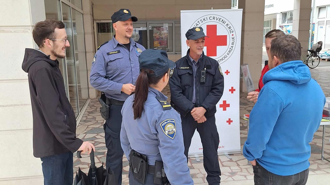 Podizanje svijesti o trgovini ljudima u Umagu