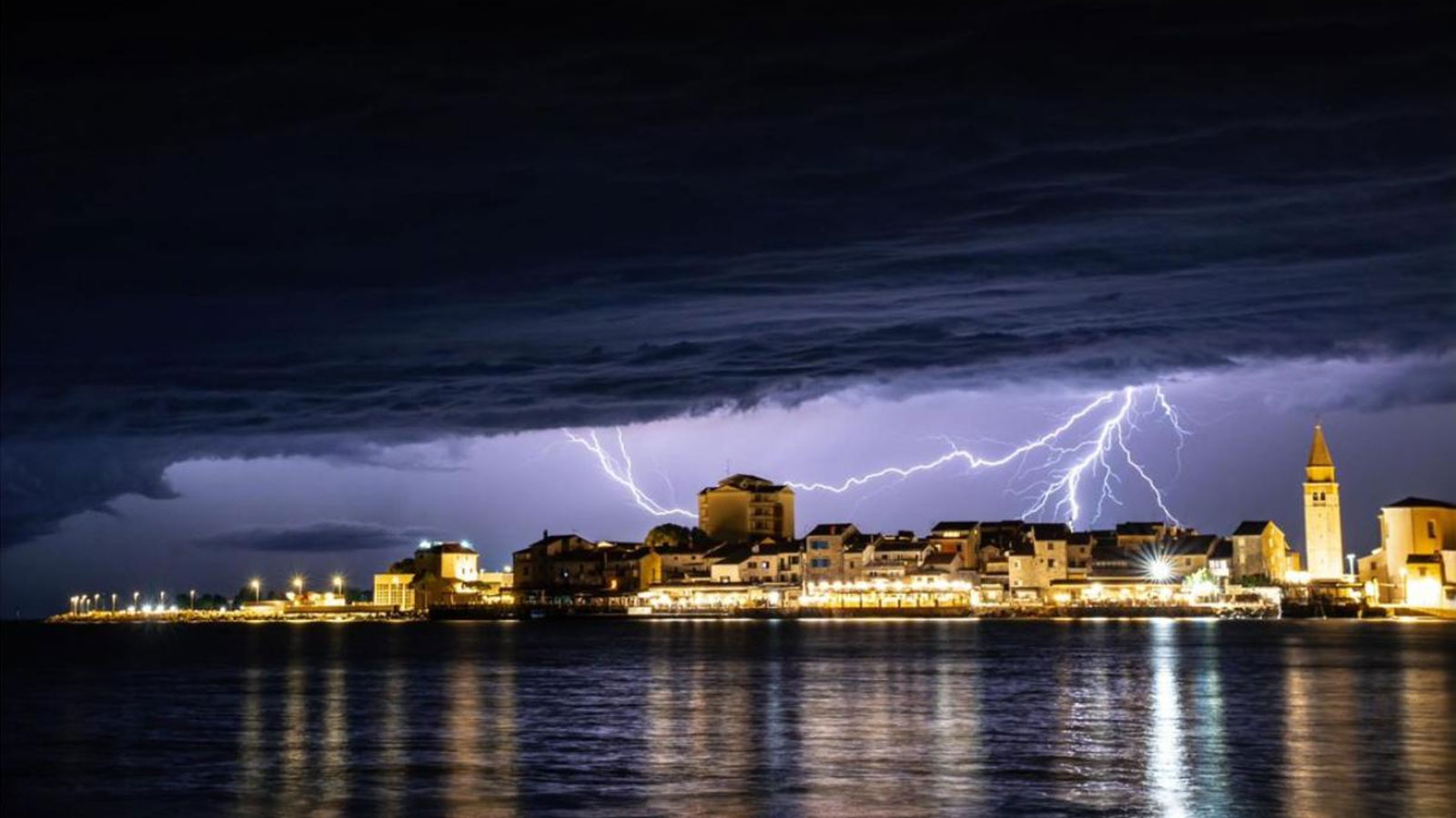 Umag pod vodom nakon obilne kiše, očekuju se dodatne oborine